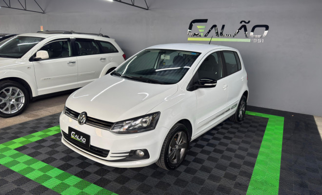 VW - VolksWagen Fox Connect 1.6 Flex 8V 5p 2019 Flex-1