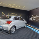 GM - Chevrolet ONIX HATCH LT 1.4 8V FlexPower 5p Mec. 2017 Flex-2