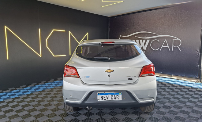 GM - Chevrolet ONIX HATCH LT 1.4 8V FlexPower 5p Mec. 2017 Flex-3