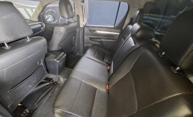 Toyota Hilux CD SR 4x4 2.8 TDI Diesel Aut. 2020 Diesel-6