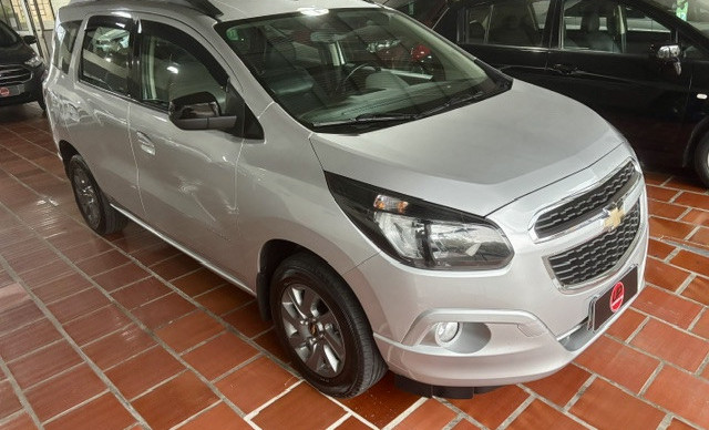 GM - Chevrolet SPIN ADVANTAGE 1.8 8V Econo.Flex 5p Aut. 2017 Flex-1