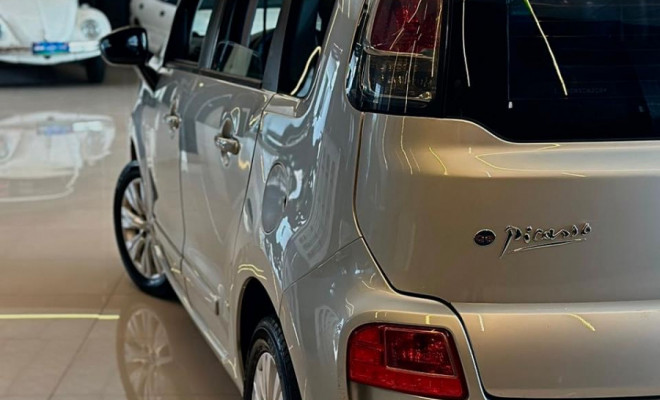 Citroën C3 Picasso GLX 1.6 Flex 16V 5p Aut. 2014 Flex-10