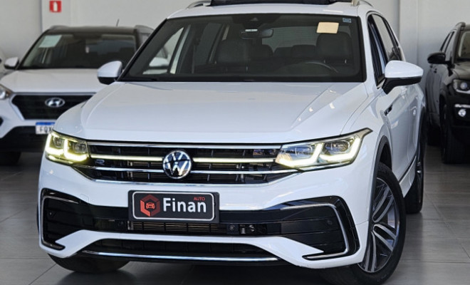 VW - VolksWagen TIGUAN Allspac R-Line 300 TSI 2.0  2024 Gasolina