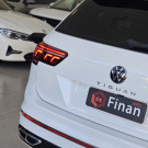 VW - VolksWagen TIGUAN Allspac R-Line 300 TSI 2.0  2024 Gasolina-15