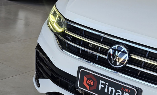 VW - VolksWagen TIGUAN Allspac R-Line 300 TSI 2.0  2024 Gasolina-2