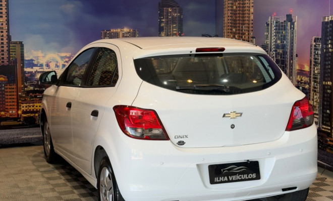 GM - Chevrolet ONIX HATCH Joy 1.0 8V Flex 5p Mec. 2018 Flex-1