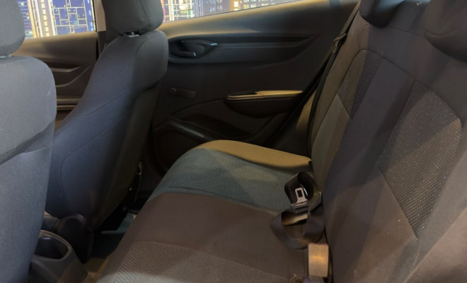 GM - Chevrolet ONIX HATCH Joy 1.0 8V Flex 5p Mec. 2018 Flex-8
