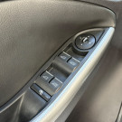 Ford Focus 1.6 S/SE/SE Plus Flex 8V/16V  5p 2014 Flex-14