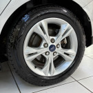 Ford Focus 1.6 S/SE/SE Plus Flex 8V/16V  5p 2014 Flex-15