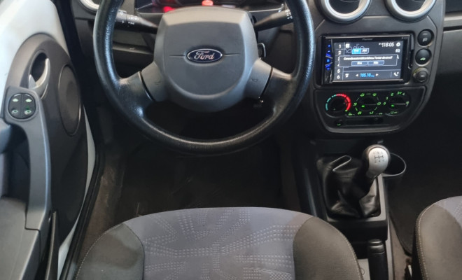 Ford Ka 1.0 8V/1.0 8V ST Flex 3p 2013 Flex-1