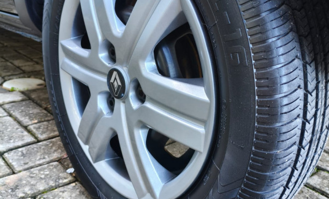 Renault KWID Zen 1.0 Flex 12V 5p Mec. 2018 Flex-3