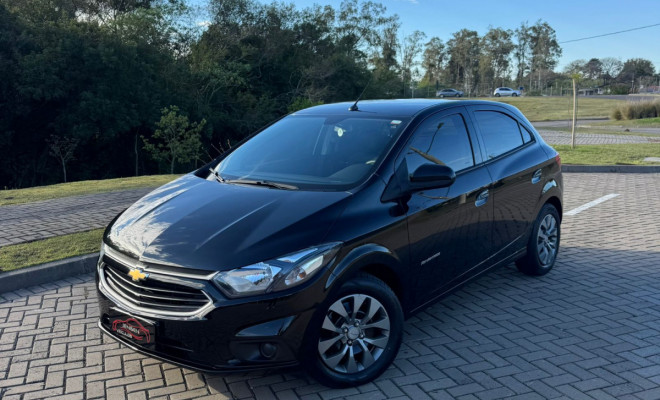 GM - Chevrolet ONIX HATCH ADVANTAGE 1.4 8V Flex 5p Aut. 2019 Flex