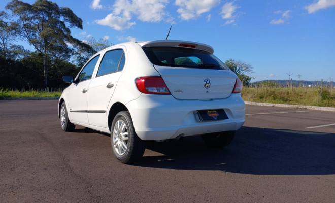 VW - VolksWagen Gol (novo) 1.0 Mi Total Flex 8V 4p 2011 Flex-2