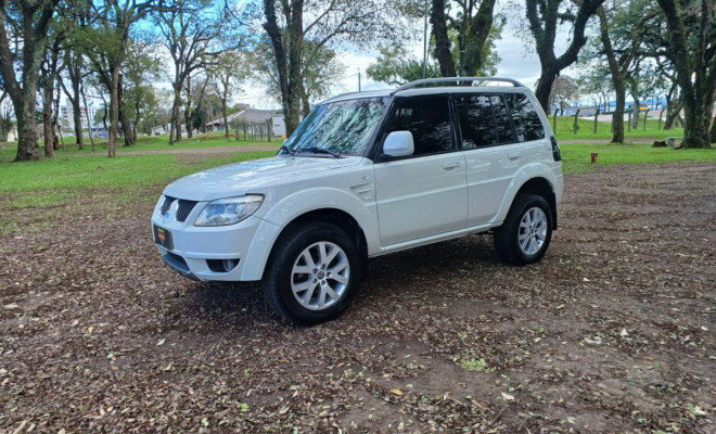 Mitsubishi Pajero TR4 2.0/ 2.0 Flex 16V 4x4 Aut. 2011 Flex