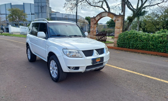 Mitsubishi Pajero TR4 2.0/ 2.0 Flex 16V 4x4 Aut. 2011 Flex-3