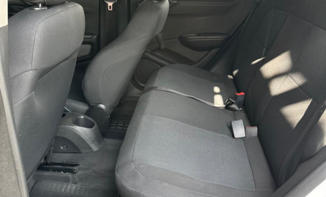 GM - Chevrolet ONIX HATCH Joy 1.0 8V Flex 5p Mec. 2018 Flex-8
