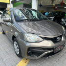 Toyota ETIOS X Sedan 1.5 Flex 16V 4p Aut. 2018 Flex-4