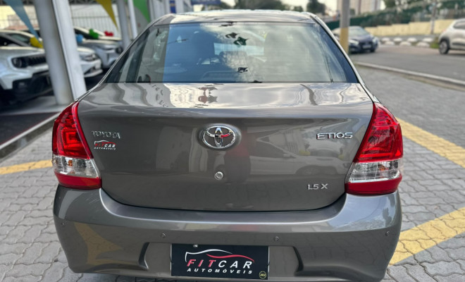 Toyota ETIOS X Sedan 1.5 Flex 16V 4p Aut. 2018 Flex-2
