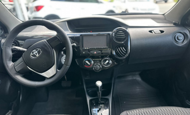 Toyota ETIOS X Sedan 1.5 Flex 16V 4p Aut. 2018 Flex-6