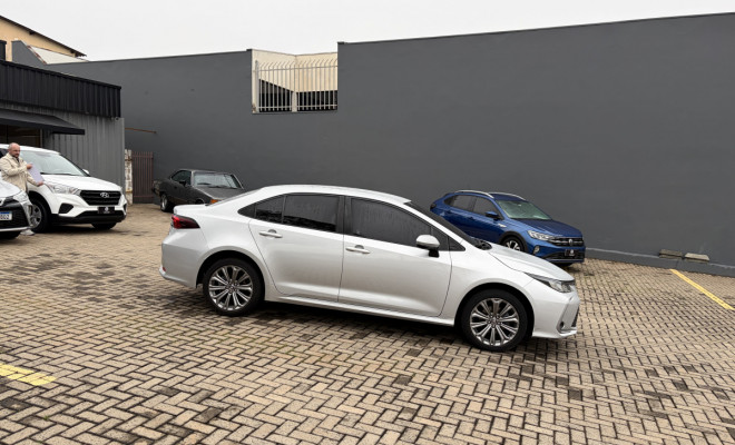 Toyota Corolla XEi 2.0 Flex 16V Aut. 2020 Flex-1