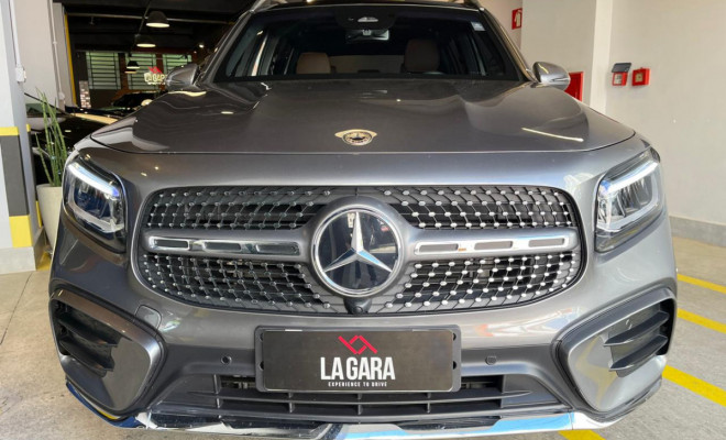 Mercedes-Benz GLB 220 4M AMG Line 2.0 TB Híbrido Aut. 2025-1