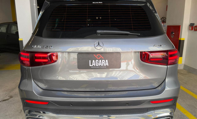 Mercedes-Benz GLB 220 4M AMG Line 2.0 TB Híbrido Aut. 2025-2