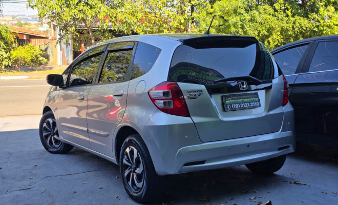 Honda Fit DX 1.4 Flex 16V 5p Mec. 2013 Flex-2