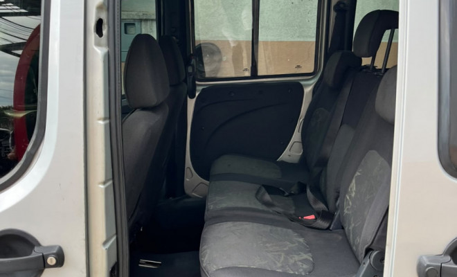 Fiat Doblo Adventure/ Adv.ER 1.8 mpi 8V 103cv 2005 Gasolina-15