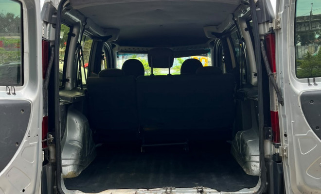 Fiat Doblo Adventure/ Adv.ER 1.8 mpi 8V 103cv 2005 Gasolina-9