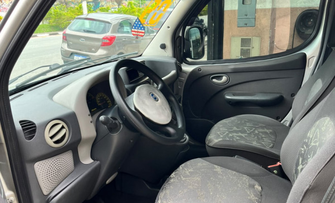 Fiat Doblo Adventure/ Adv.ER 1.8 mpi 8V 103cv 2005 Gasolina-14