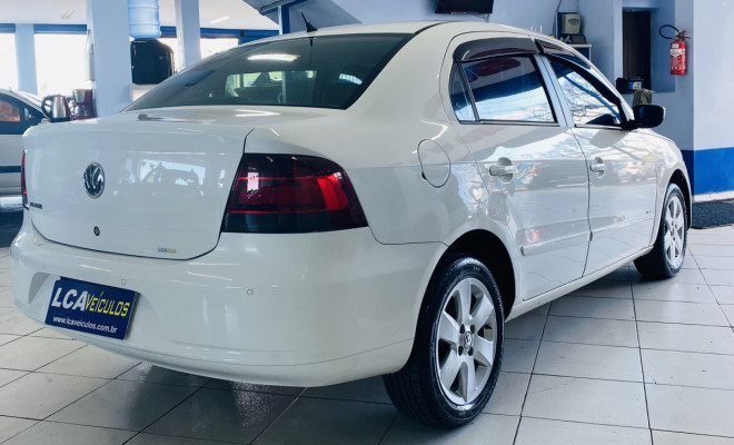 VW - VolksWagen VOYAGE 1.0/1.0 City Mi Total Flex 8V 4p 2011 Flex-1