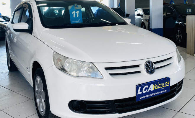 VW - VolksWagen VOYAGE 1.0/1.0 City Mi Total Flex 8V 4p 2011 Flex