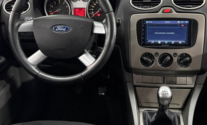 Ford Focus 1.6 S/SE/SE Plus Flex 8V/16V  5p 2013 Flex-9