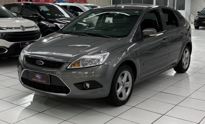 Ford Focus 1.6 S/SE/SE Plus Flex 8V/16V  5p 2013 Flex-3