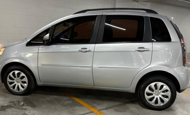 Fiat Idea ATTRACTIVE 1.4 Fire Flex 8V 5p 2015 Flex-1