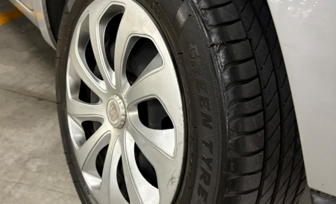 Fiat Idea ATTRACTIVE 1.4 Fire Flex 8V 5p 2015 Flex-2