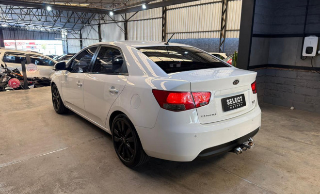 Kia Motors Cerato 1.6 16V Mec. 2011 Gasolina-2