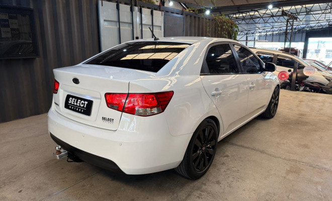 Kia Motors Cerato 1.6 16V Mec. 2011 Gasolina-3