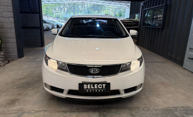 Kia Motors Cerato 1.6 16V Mec. 2011 Gasolina-1