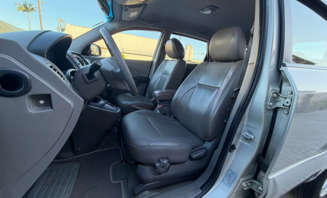 Hyundai Tucson 2.0 16V Aut. 2013 Gasolina-6
