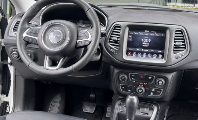 Jeep COMPASS LONGITUDE 2.0 4x2 Flex 16V Aut. 2018 Flex-9