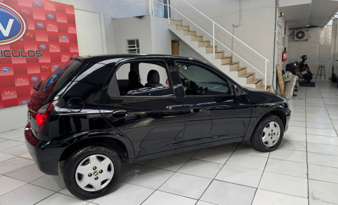 GM - Chevrolet Celta Spirit/ LT 1.0 MPFI 8V FlexP. 5p 2013 Flex-4