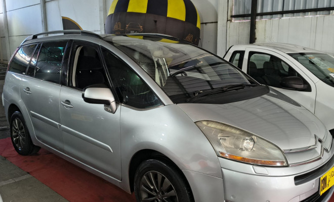 Citroën Grand C4 Picasso 2.0 16V 143cv Aut 2009 Gasolina-0