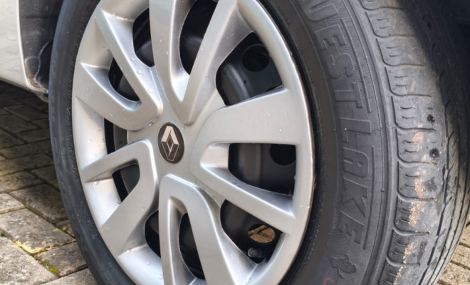 Renault SANDERO Expression Hi-Power 1.0 16V 5p 2015 Flex-3