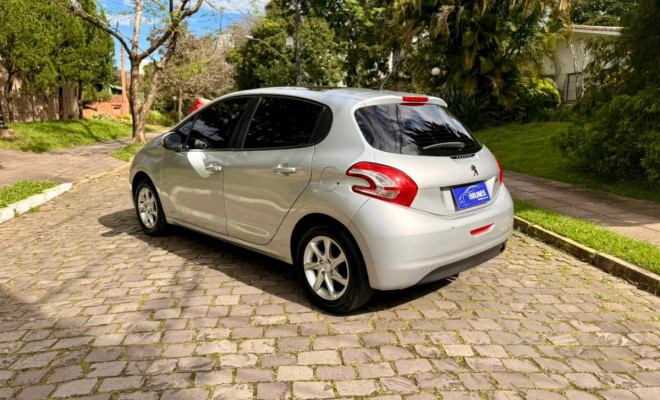 Peugeot 208 Allure 1.5 Flex 8V 5p 2014 Flex-10