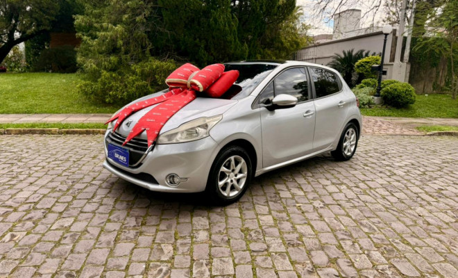 Peugeot 208 Allure 1.5 Flex 8V 5p 2014 Flex-2
