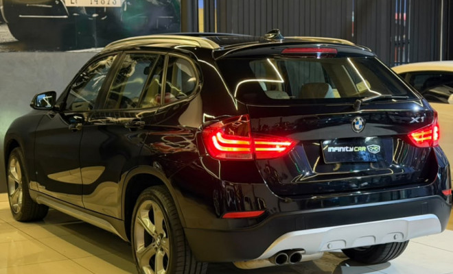 BMW X1 SDRIVE 20i 2.0/2.0 TB Acti.Flex Aut. 2014 Flex-5