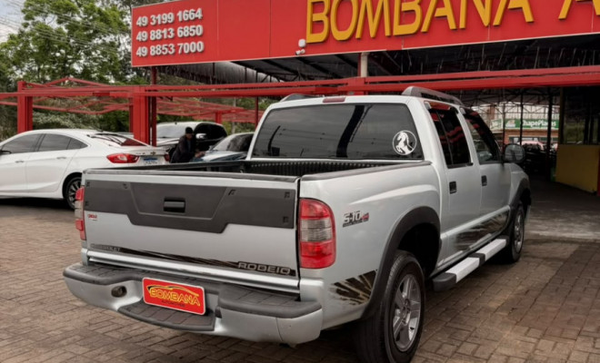 GM - Chevrolet S10 Pick-Up RODEIO 2.8 TDI 4x4 CD Dies. 2011 Diesel-3