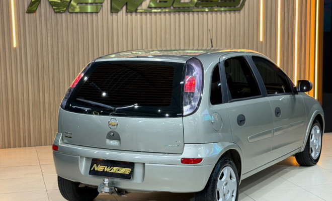 GM - Chevrolet Corsa Hat. Maxx 1.4 8V ECONOFLEX 5p 2011 Flex-4