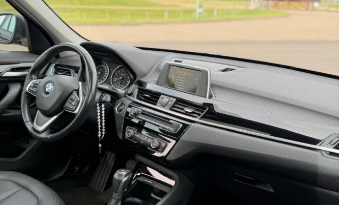BMW X1 SDRIVE 20i X-Line 2.0 TB Active Flex 2017 Flex-9